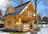 This tiny wood house is only 290 sq. ft., but when you see the inside you’ll want to live here!